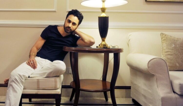 Did wonders with debut, started career with Aamir Khan, has many skills apart from acting - India TV Hindi