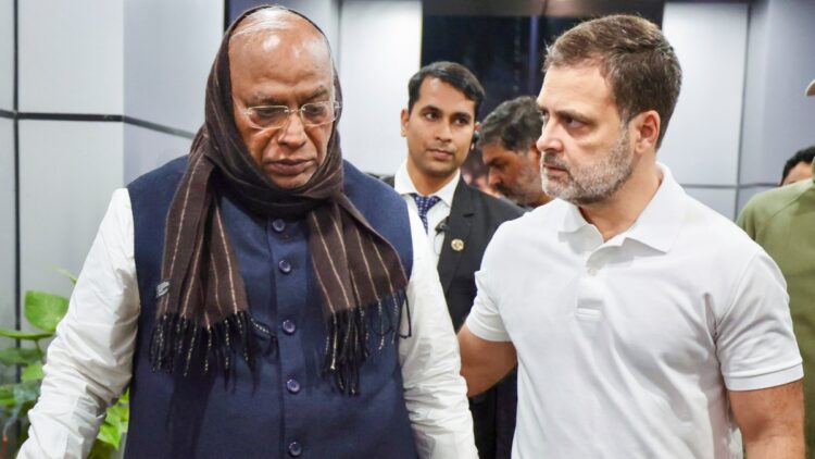 Discussion of 'change of power' in Karnataka, Congress high command - MLAs should avoid rhetoric - India TV Hindi