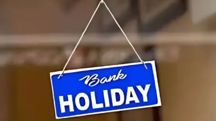 If you live in Delhi then complete all the bank work first, there will be bank holiday on these dates.