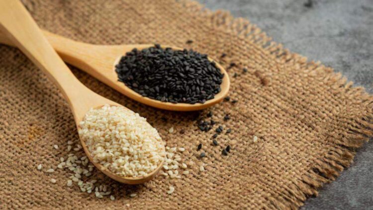 Include sesame seeds in your diet in winter in these ways, you will get amazing benefits, weight will reduce rapidly.