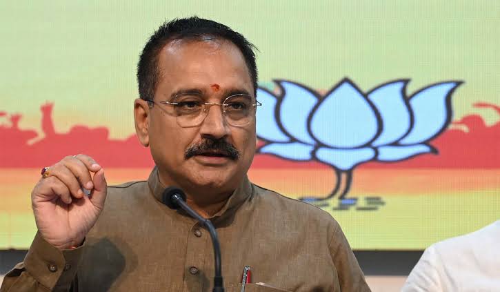 Kejriwal should give up 'fraudulent, dishonest' politics as New Year's resolution: Delhi BJP chief