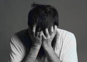 Like women, men also face physical problems in old age, it is called 'andropause'.