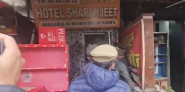 Lucknow Hotel Murder: Big massacre in Lucknow hotel, a young man named Arshad killed his mother and 4 sisters; 2 minors among dead, Arshad kills mother and four sisters in Lucknow hotel