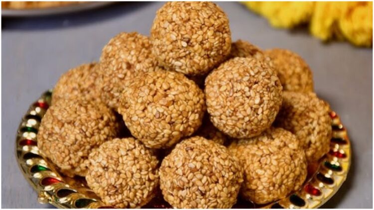 Must eat jaggery sesame laddus in winter, follow this recipe, you will get these benefits - India TV Hindi