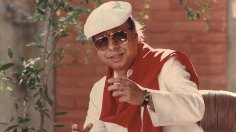 R D Burman Death Anniversary: पंचम दा को विरासत में मिला था संगीत, एक क्लिक में जाने कैसे बने संगीत की दुनिया के अभिमन्यु