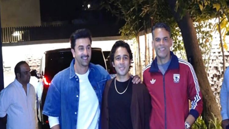 Ranbir Kapoor worked hard to make his brother a hero, attended the screening of the series - India TV Hindi