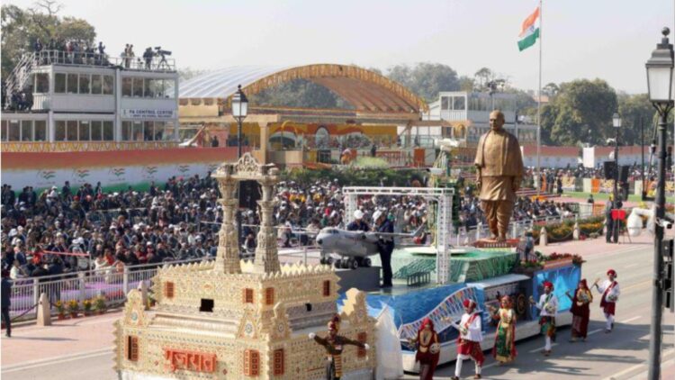 Republic Day Parade: Gujarat's tableau won this award - India tv hindi