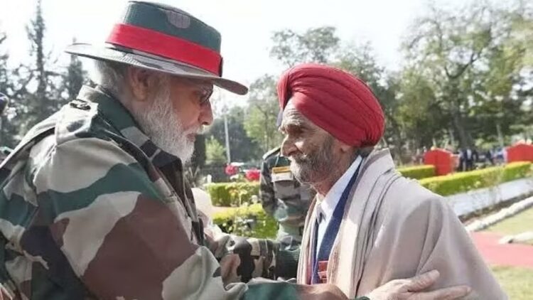Retired soldier who fought 4 wars against Pakistan passes away, PM Modi expressed grief - India TV Hindi