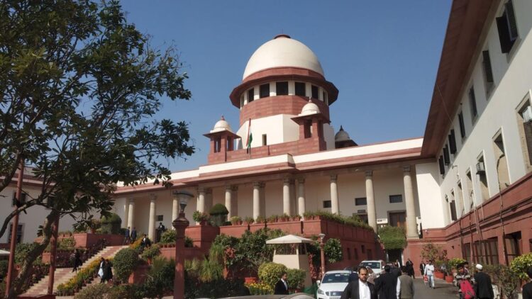 Saraswati-Lakshmi worship in the house, but .. on whom did the judges of the Supreme Court become enraged? - India tv hindi