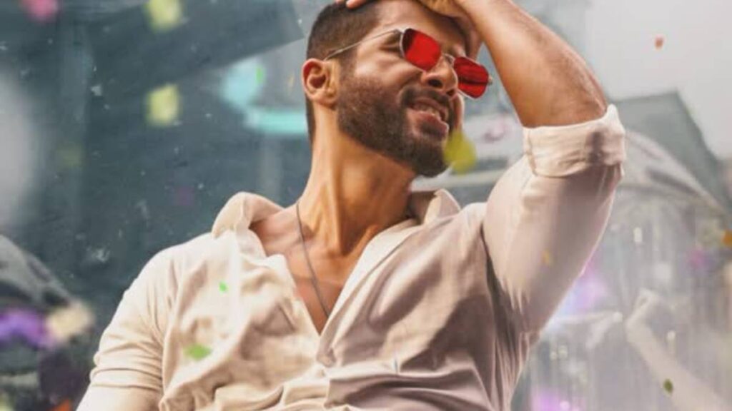 See these 5 dhansu films of Shahid Kapoor before Deva, the third made the makers of the makers - India tv hindi