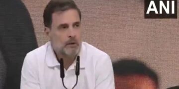 Situation like hell outside AIIMS, Center and Delhi government responsible: Rahul Gandhi's allegation