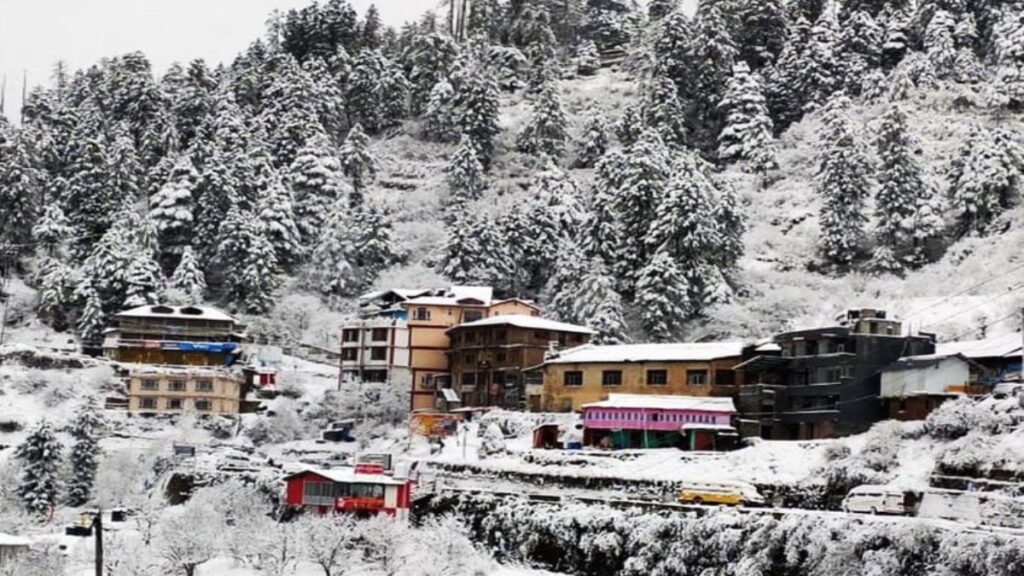 Snowfall, Rain And Fog Alert: बर्फबारी और बारिश से इन राज्यों में ठंड का प्रकोप होगा ज्यादा, मौसम विभाग ने घने कोहरे का भी जारी किया अलर्ट