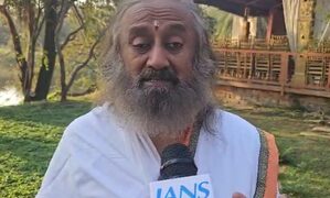 Sri Sri Ravi Shankar told the stampede in Mahakumbh, special appeal to devotees