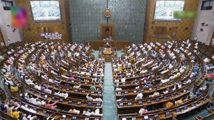 Suggesting 572 amendments in the Waqf Bill amid tension between the government-opposition; Discussion in JPC meeting