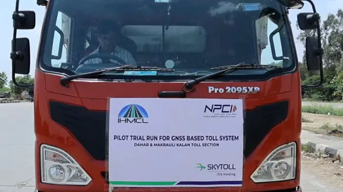 System changed again for all the drivers in the country, FASTAG is finished and now GNSS will have to be installed. Toll plaza will be crossed for free