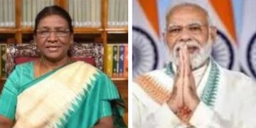 The country is immersed in New Year celebrations, President and Prime Minister Modi greeted the countrymen.