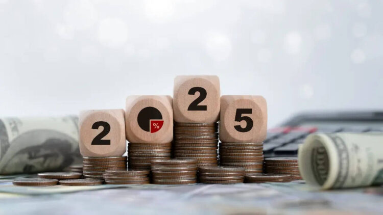 आज 1 जनवरी 2025 से बदल गए FD से लेकर Credit Card तक ये 9 बड़े नियम, जानिए आप पर क्या होगा असर 