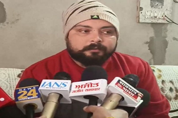 Travel agent in Punjab extorted lakhs of rupees in the name of sending money to Russia