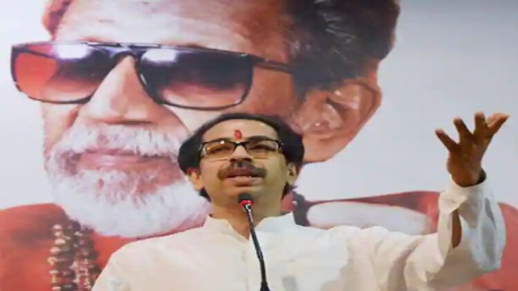Uddhav Thakerey And Congress: Uddhav Thackeray's party targeted Congress, wrote in mouthpiece Saamana - People are feeling that..., Saamana of uddhav thakerey slams congress says people think india alliance and maha vikas aghadi are mess