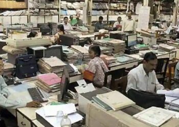 Unified Pension Scheme Notification Issued: Central government employees coming to NPS will now be able to take UPS from this date, know what will be the benefit on retirement, Unified Pension Scheme ups Notification Issued know what advantage will central govt employees get than in nps