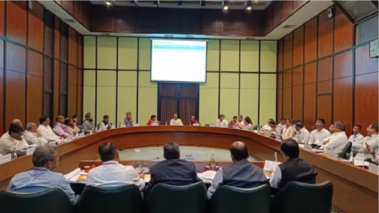 Uproar in JPC Meeting Regarding Waqf Amendment: JPC meeting on Waqf Amendment Fierce Ruckus