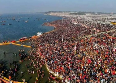 Uttar Pradesh: All 13 Akharas took a bath on Mauni Amavasya in Mahakumbh