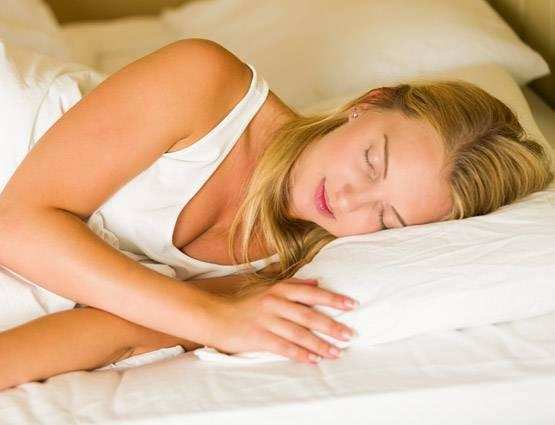 Vastu Tips: Do not sleep with your head facing this direction, poverty prevails in your life.