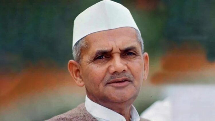 What happened that night in Tashkent? Lal Bahadur Shastri's death remains a mystery - India TV Hindi