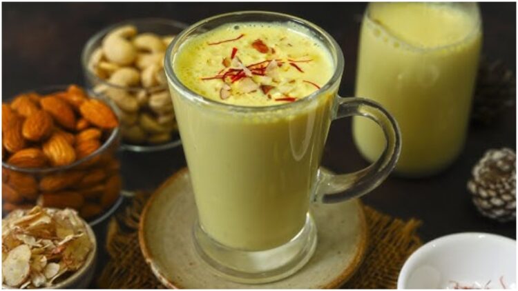 Why should one drink saffron milk in winter? No less than a boon for health - India TV Hindi