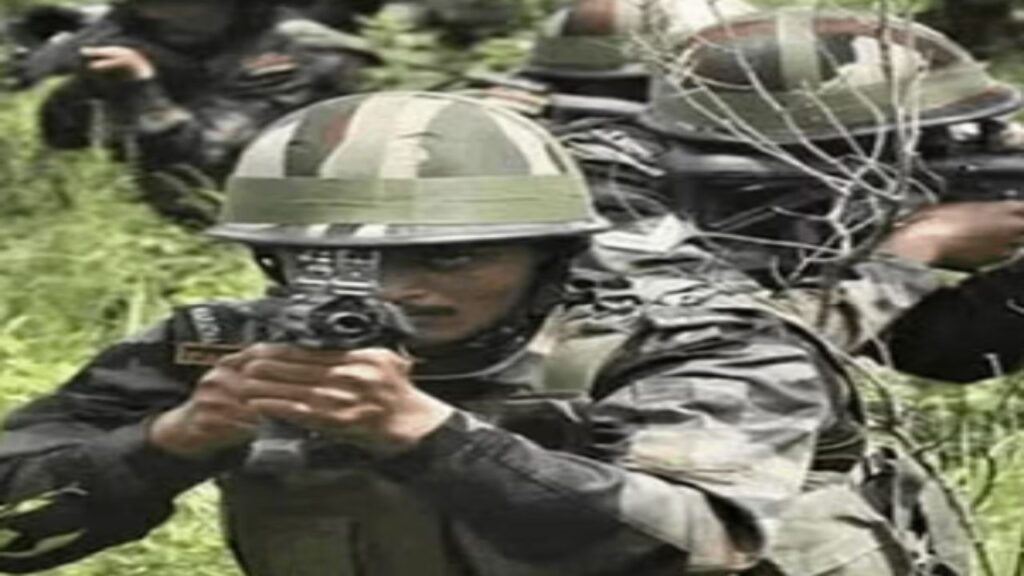 12 Naxalites killed in encounter in Bijapur | Chhattisgarh News | Chhattisgarh Encounter | Naxal Encounter | Chhattisgarh Naxal Encounter | Chhattisgarh Latest News | Chhattisgarh News in Hindi | Chhattisgarh Encounter News | Newstrack | Chhattisgarh Naxal Encounter: 12 Naxalites killed in encounter in Bijapur, two soldiers martyrs, two conditions critical. News Track in Hindi