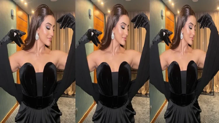 Akshara Singh's glamorous avatar in slit Thai velvet gown will be sweaty, hotness of actress sets fire