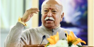 Bhagwat will easier BJP's path in Bengal. RSS Chief Mohan Bhagwat | BJP in Bengal Election | Latest News in Hindi | Mohan Bhagwat: Bhagwat will easier BJP's path in Bengal! What is the special purpose of 10 days of stay? News Track in Hindi