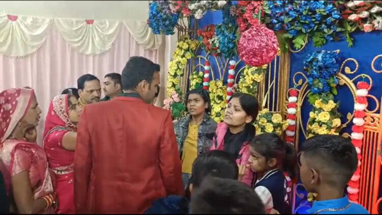 Boy one contender, the woman told the groom after reaching the wedding