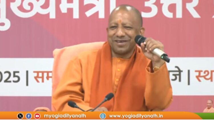 CM yogi à¤¬à ¥ ‹à¤²à ¥ ‡ à¤ªà¤¹¤²à ¥ € à¤¬à¤¾à¤ ° à¤ ° à¤ à ¥ ‡ à¤ • à¤ • à à ¥ € à¤ à † à¤ - Young Entrepreneurs Dialogue Event in Lucknow CM Yogi said- For the first time, the faith of the country was respected, first 2 lakh devotees used to come to Ayodhya every year. News Track in Hindi