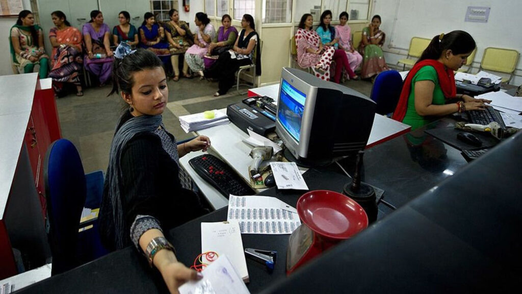 Chhattisgarh Government | Chhattisgarh News | Shops cafes open 24 hours in Chhattisgarh | Chhattisgarh women work in night shifts | , Chhattisgarh News: 24 hours open shops, cafes, women will be able to work in the night shift in Chhattisgarh. News Track in Hindi