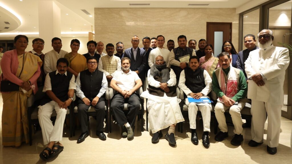 Congress leaders shouted from the land of Assam, 'Will compete with BJP unitedly' - India tv hindi