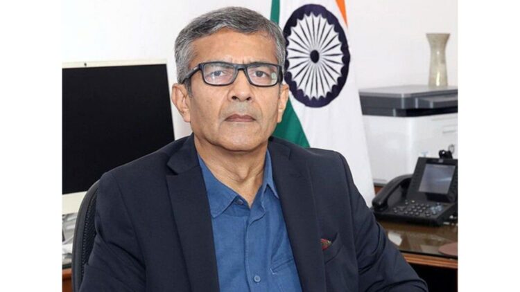 Defense Secretary Rajesh Kumar Singh held important bilateral meetings with global officials in Aero India 2025