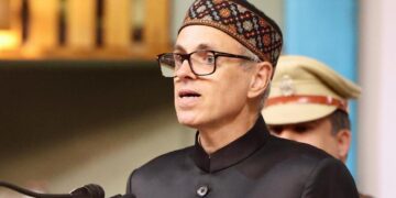 Delhi election | Delhi Election 2025 | Delhi Assembly Election | Delhi Assembly Election 2025 | Delhi Politics | Delhi Election Result | Delhi Election Result 2025 | Newstrack | Delhi Election 2025: With the BJP's lead, the fierce battle in India alliance, Omar Abdullah said: Fight a lot among themselves .. News Track in Hindi