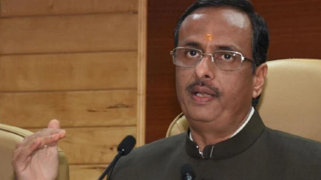 Dinesh Sharma's Taunt on Rahul Gandhi: Rahul Gandhi's family settled due to Mahakumbh bath, Congress got new heirs, BJP MP Dinesh Sharma's tanj, rahul gandhi's househld gets settled after Mahakumbh Bath, Congress Gets Gets New Heir, s