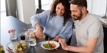 End dinner by this time, these 5 disadvantages can be done to those who eat late at night - India tv hindi