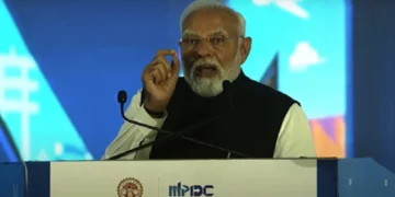 Global Investors Summit 2025: India's future in India, Prime Minister Narendra Modi said at the Global Investors Summit, The Future of the World Lies in India, Prime Minister Narendra Modi said at the global investors summit