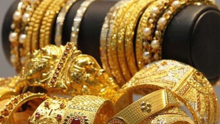 Gold Rate Today: How long will gold keep running, not taking the name of stopping, is so expensive - India tv hindi