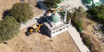 High court rejected petitions, Betteer -wounds in Bet Dwarka again went on bulldozers - India tv hindi
