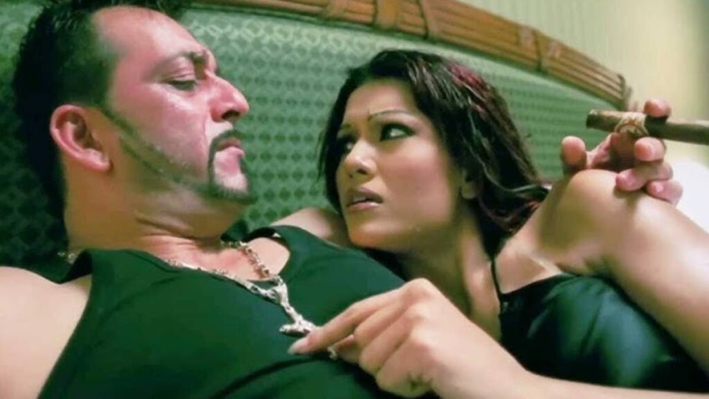 Item song moved the industry with item song, then boyfriend kidnaped, closed in bathroom - India tv hindi