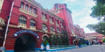 KMC Eid Leave Notice Controversy: Kolkata Municipal Corporation, after heating the politics, canceled Idi's holiday order Firhad hakim slammed by BJP on Vishwakarma Puja Row