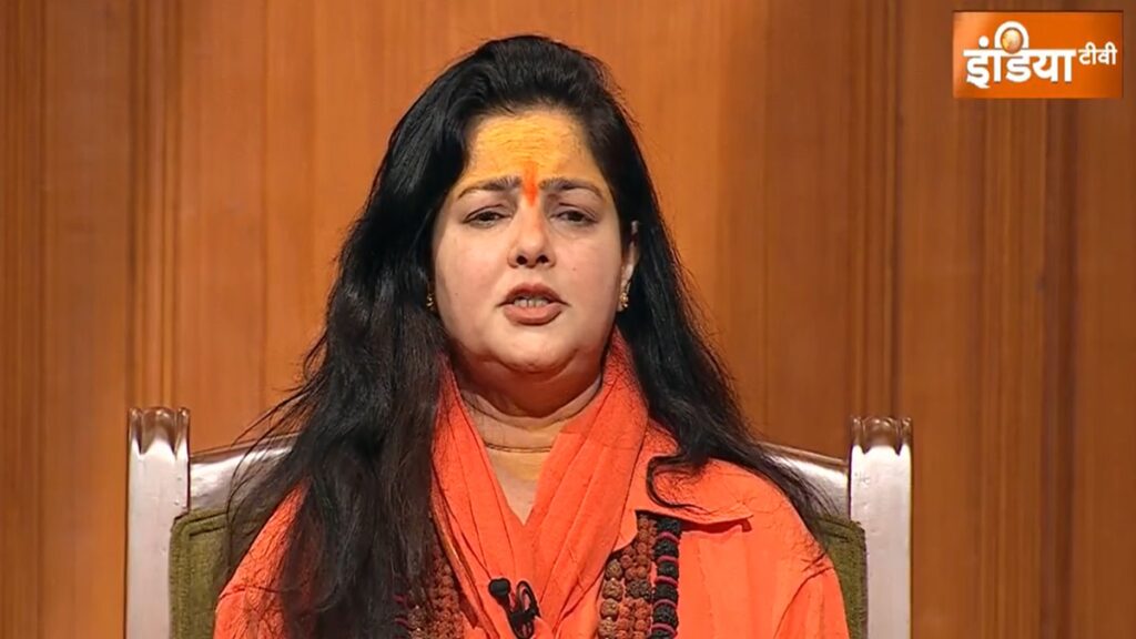 Mamta Kulkarni's challenge to Dhirendra Shastri, said- Hanuman stays with me 2 times - India tv hindi