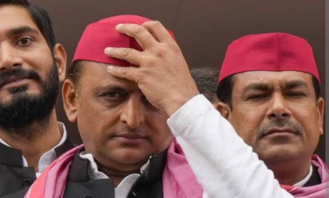 Milkipur by -election: SP accused Election Commission of bias