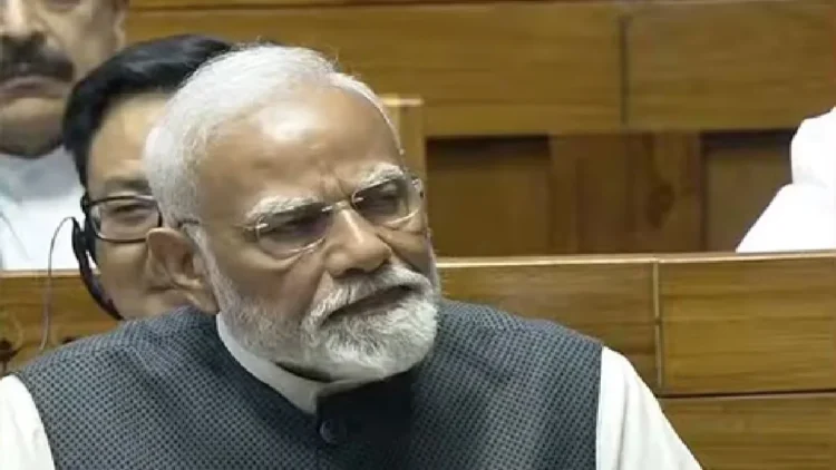 PM Narendra Modi Replied to Motion of Thanks Discussion in Parliament: Urban Naxalite, Poison Politics, False Slogans, Sheeshamahal, Jakuzi… PM Narendra Modi narrated a lot of opposition in Parliament, Urban Naxal, Politics of Poison, False Slogans, Glass Palaches, Jacuzzi… PM Narendra Modi scolded the opposition in parliament
