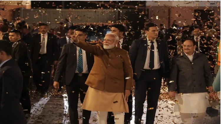 PM Narendra Modi's address after BJP's Victory: Delhiites have done 'short-cut' politics 'short-circuit', after BJP's fierce victory Narendra Modi taunts on aap's defeat