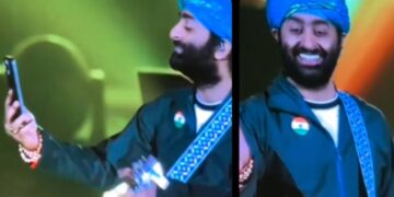 Papa's call came to Arijit Singh in a concert, did something like this, fans died on rituals - India tv hindi